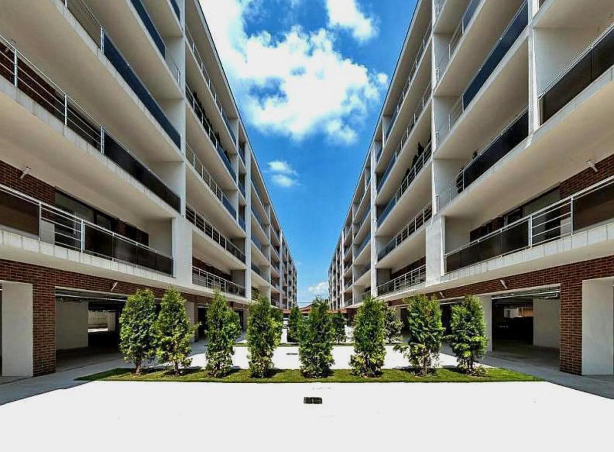 Cozy Park Residences 5 Apartment