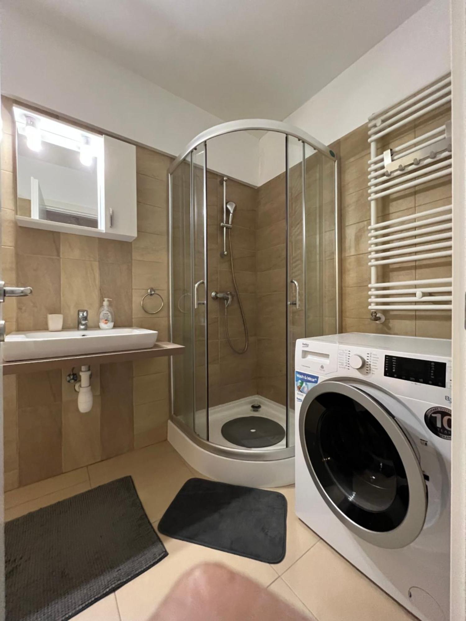 Apartment Cozy Park Residences 5 *